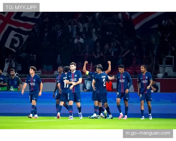 巴黎圣日耳曼4-3-3体系依赖边路突破，登贝莱转型伪9号角色