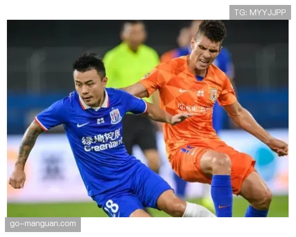 转播方给出热力图，清晰显示贝蒂斯在对方半场丢球后的反抢强度分布