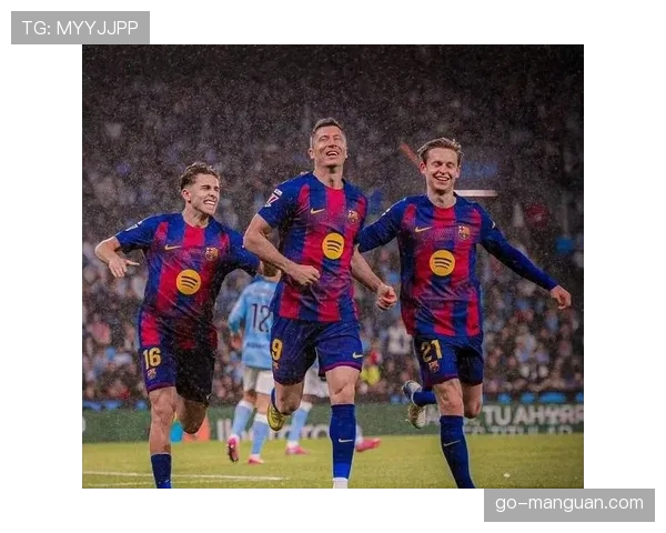 弗里克高位防线战术遭反噬，巴萨欧冠连续13场无零封创队史尴尬纪录